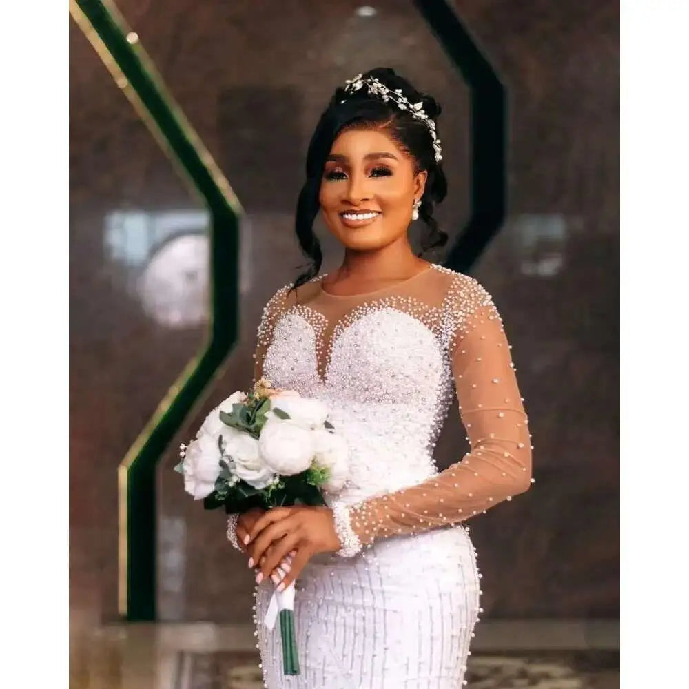 Customized Sparkly Heavy Pearls Beads Wedding Dress Open Back Arabic Bridal Gowns with Tires Ruffles Removable