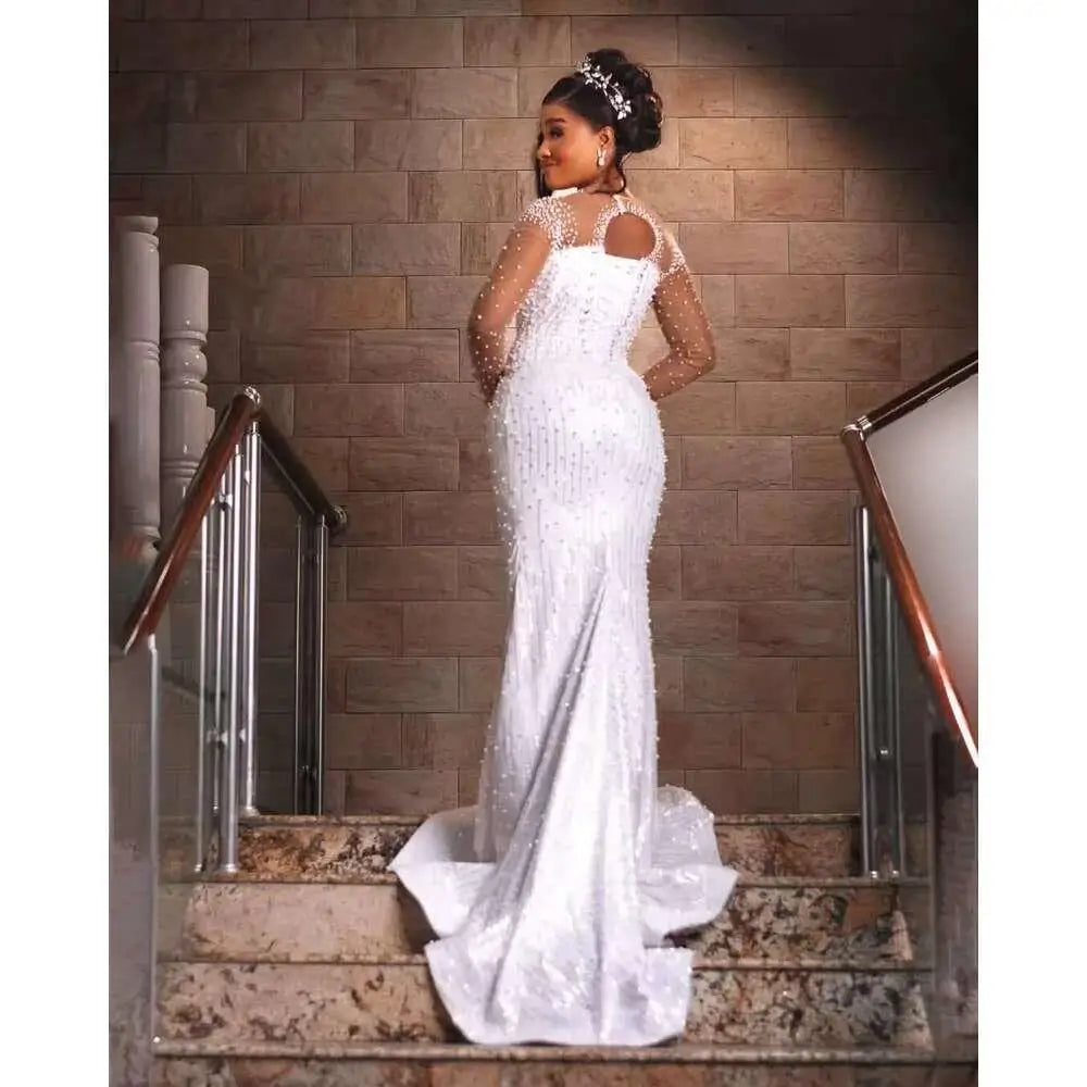 Customized Sparkly Heavy Pearls Beads Wedding Dress Open Back Arabic Bridal Gowns with Tires Ruffles Removable
