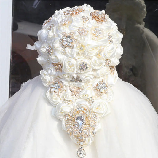 High quality Crystal Bride Waterfall Bouquet Bridesmaids Accessories Handmade Satin Rose Elegant Wedding Flowers Bridal Bouquet