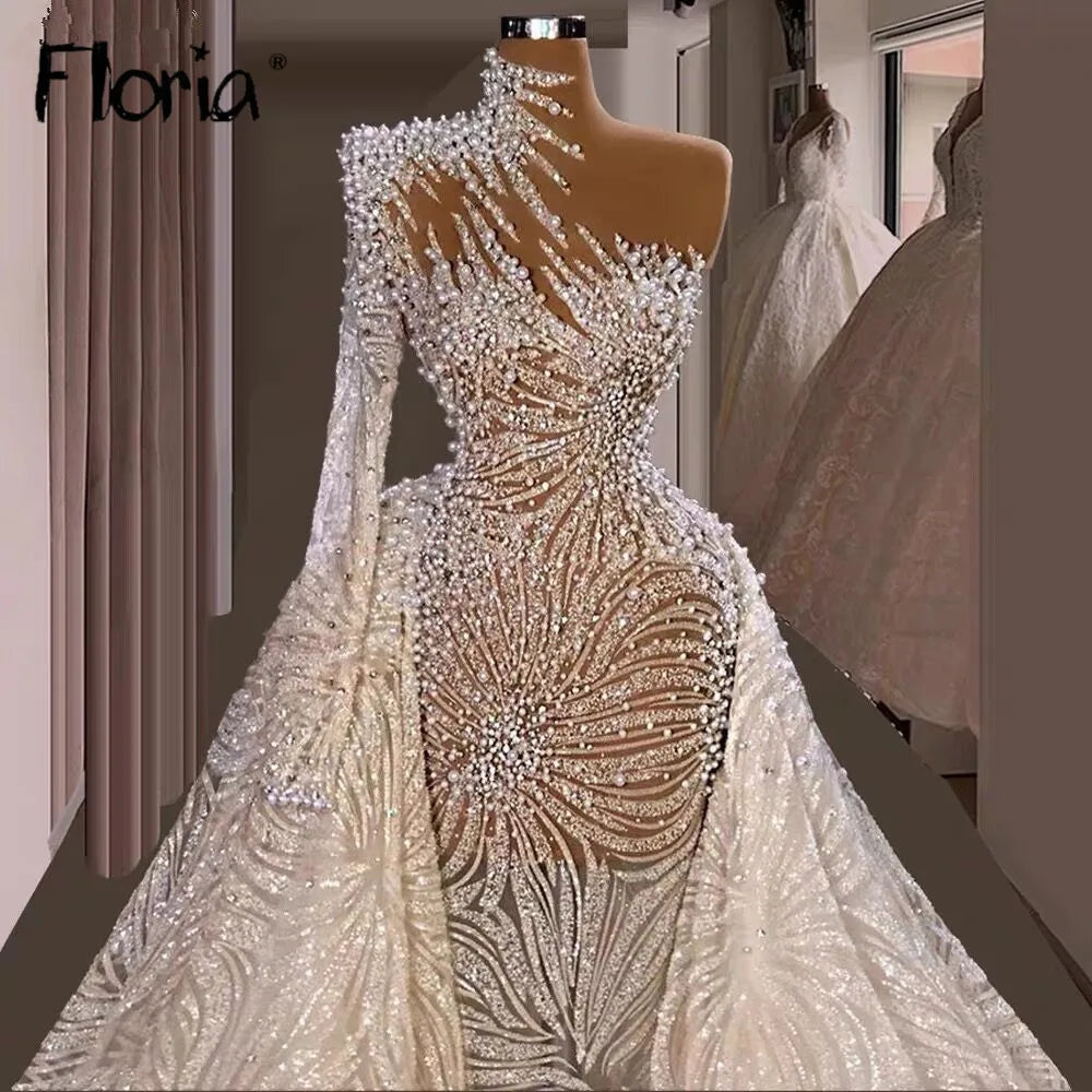 White Luxury Wedding Dress With Detachable Train Customized For Bride Dubai 2025 Pearls Bridal Gowns For Black Girls